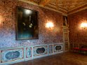 2015-05-31 15-46-55 Chateau de Goulaine-Salon rouge FGn